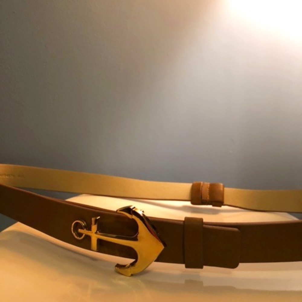 Anchor belt